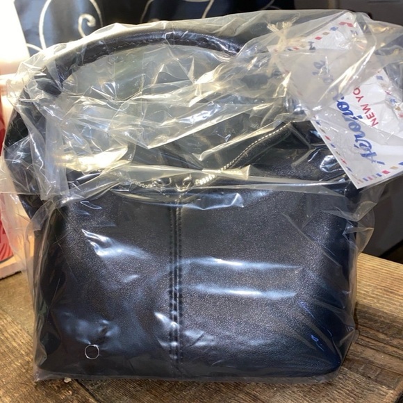 NWT- Aeropostale Black Mini Bag - Picture 7 of 7
